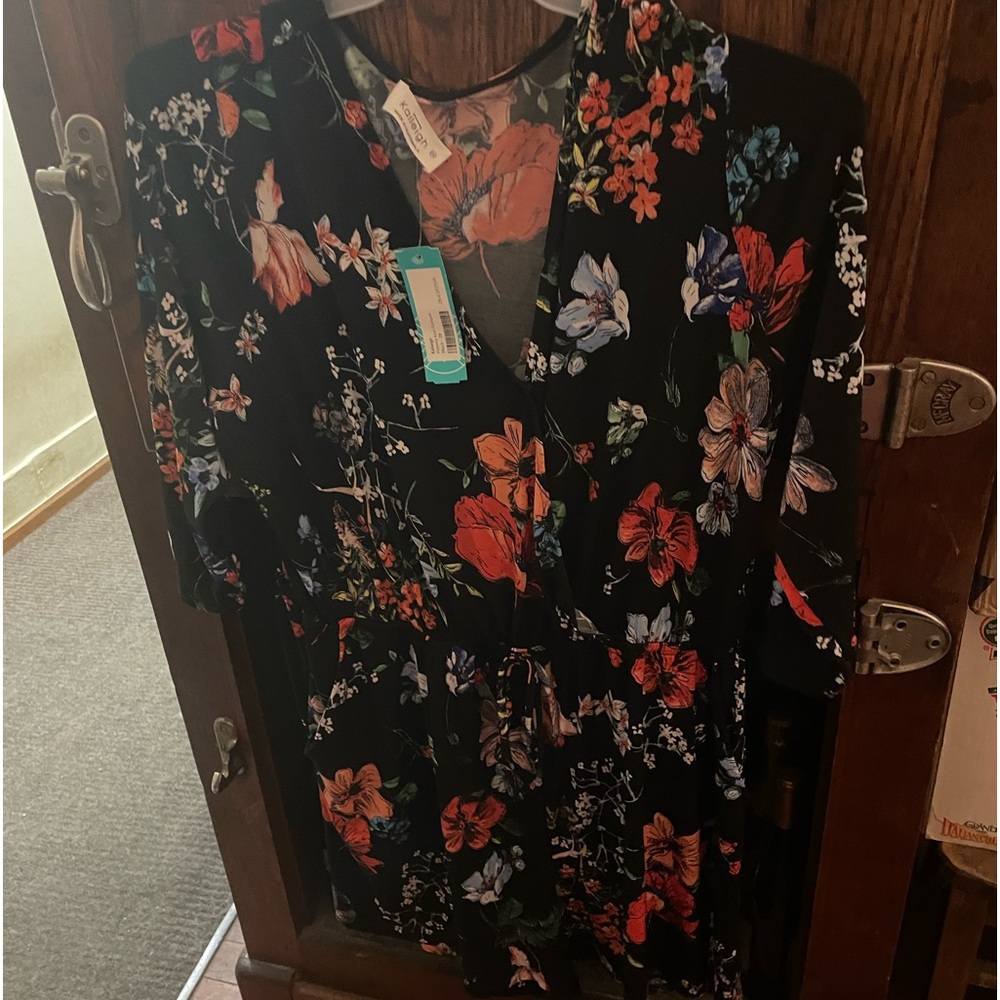 NWT Kaileigh romper 3/4 sleeve - Stitch Fix.